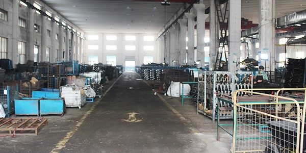 Wire Container Storage Cages (4) Wire Container Storage Cages (4)